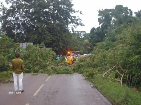 vue sur la route de l'ile mayotte