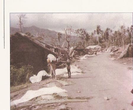 apr�s le passage de cylone Kamisy 1984