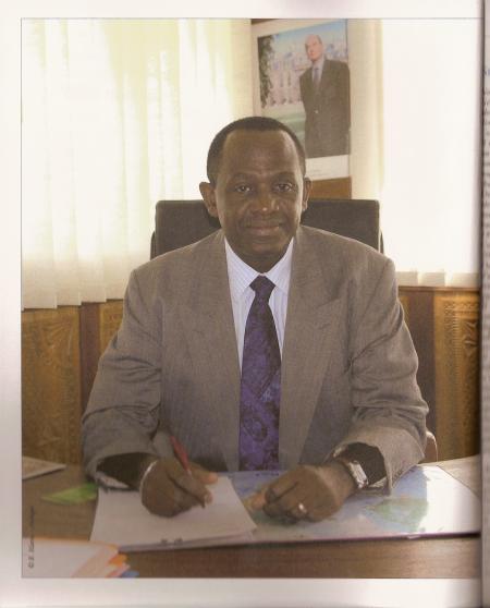 Said OMAR OILI  (  conseil g�n�ral de Dzaoudzi-labatoire  2004---)