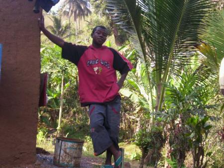 boina construi son banga � tchanga ( quarti� agnabouranou)